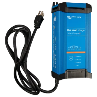 Blue Smart IP22 Ladegerät 12V 15A für 3 Batterien